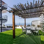 Sunset White - Ocean View, Jakuzzi, Heated Pool, Air-conditioning, Grill 빌라 *