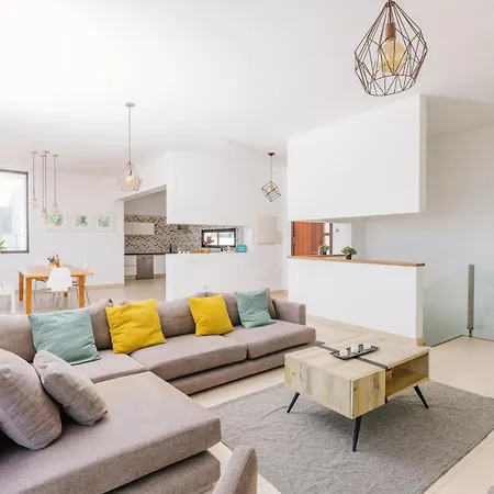 Sunset White - Ocean View, Jakuzzi, Heated Pool, Air-conditioning, Grill Willa Playa de las Americas (Tenerife)