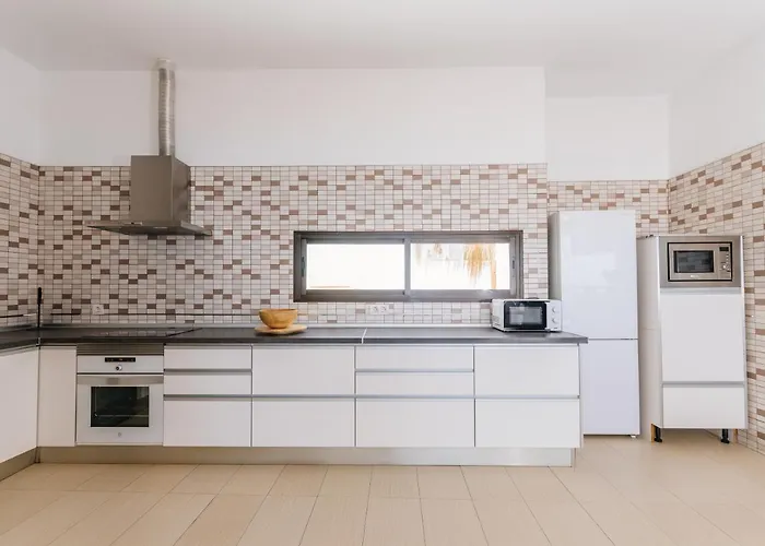 Sunset White - Ocean View, Jakuzzi, Heated Pool, Air-conditioning, Grill *