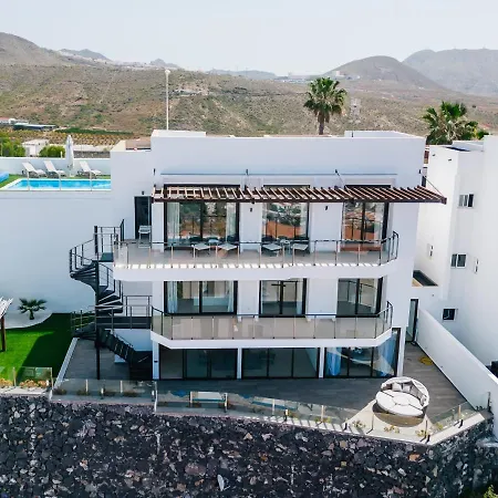 Sunset White - Ocean View, Jakuzzi, Heated Pool, Air-conditioning, Grill Villa