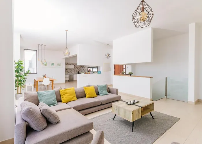 Sunset White - Ocean View, Jakuzzi, Heated Pool, Air-conditioning, Grill Вилла Плая-де-лас-Америкас